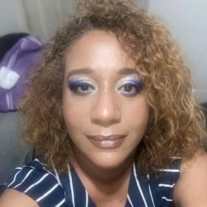 Meet your Posher, Vickie